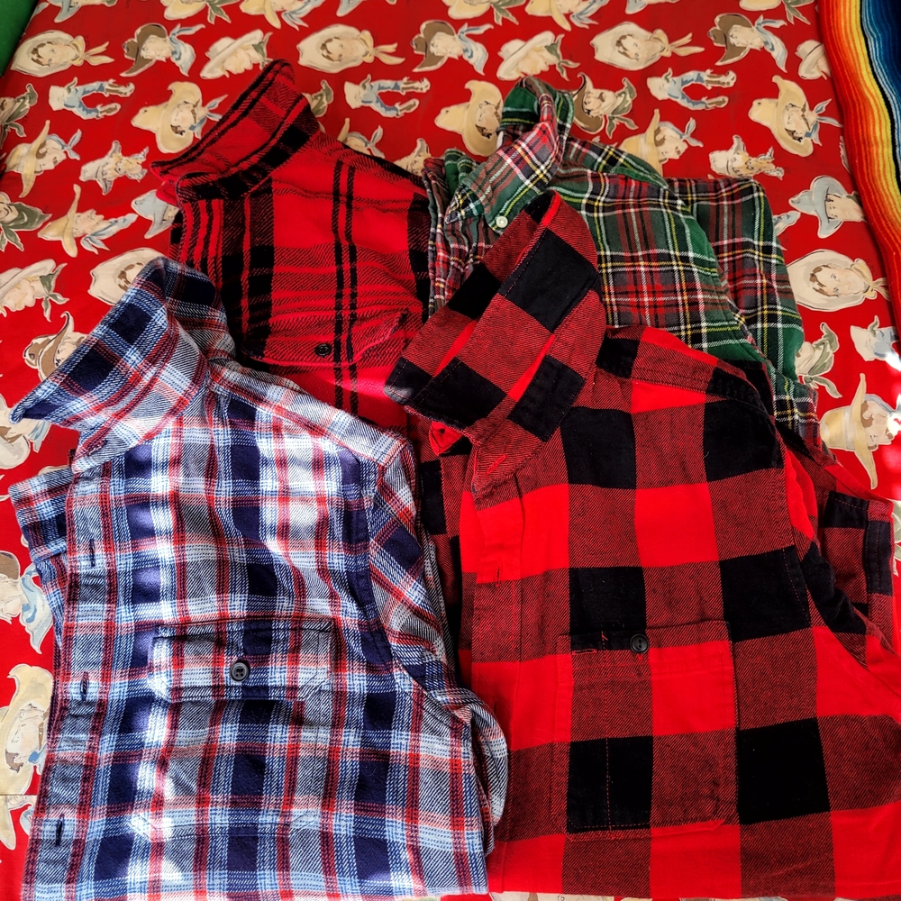 GAP Men's Flannel Casual Button Down Shirts - Red, Blue, Green Plaid